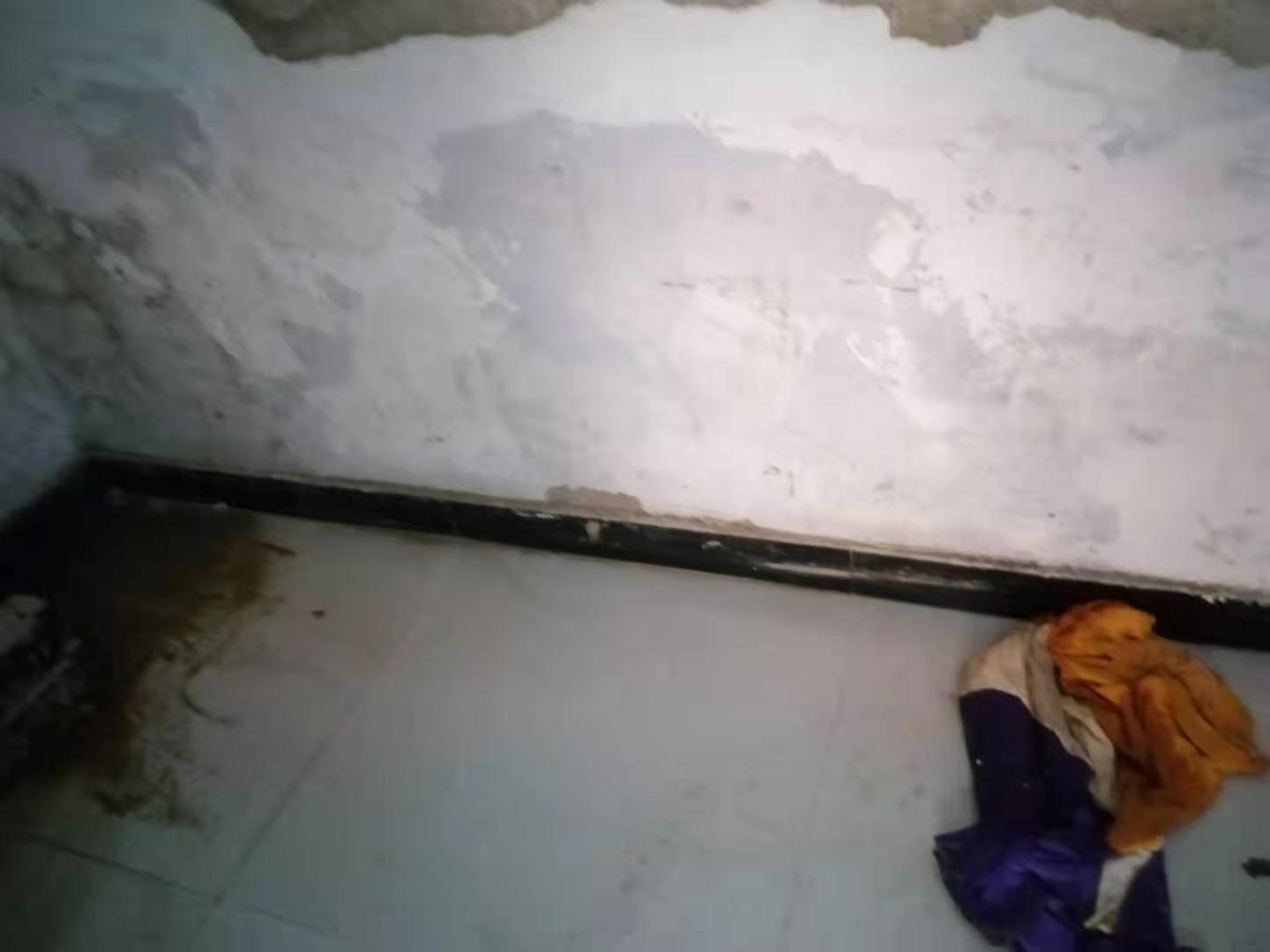 隆子家里漏水了怎么办？
